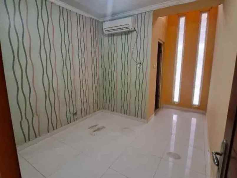dijual rumah bintara