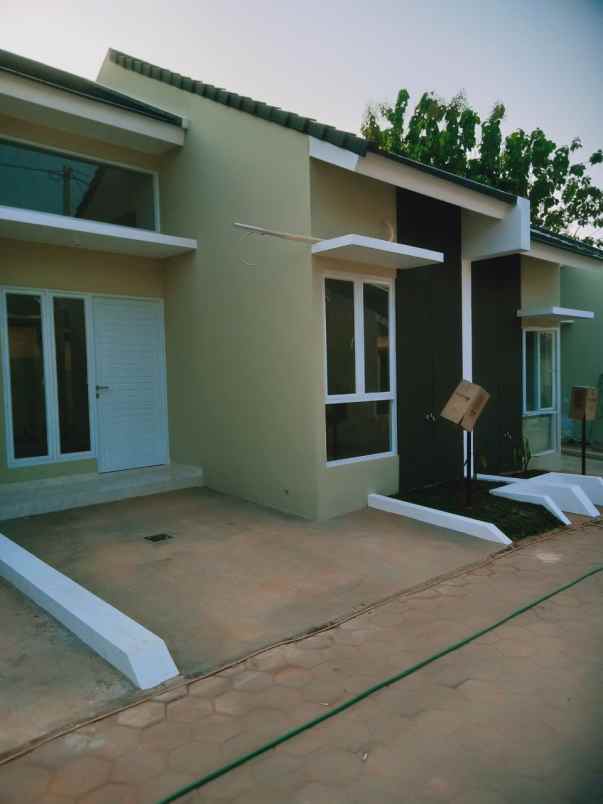 dijual rumah bojong kulur