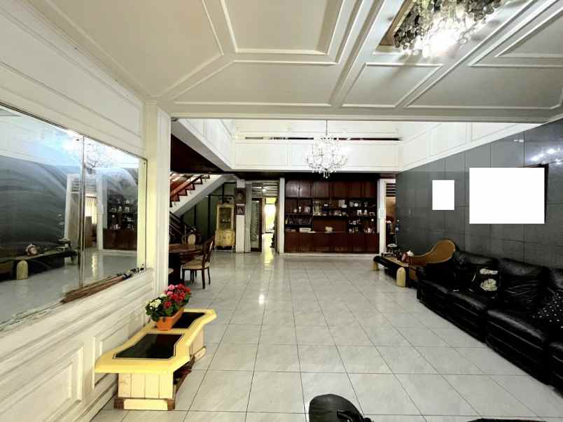 dijual rumah cempaka putih