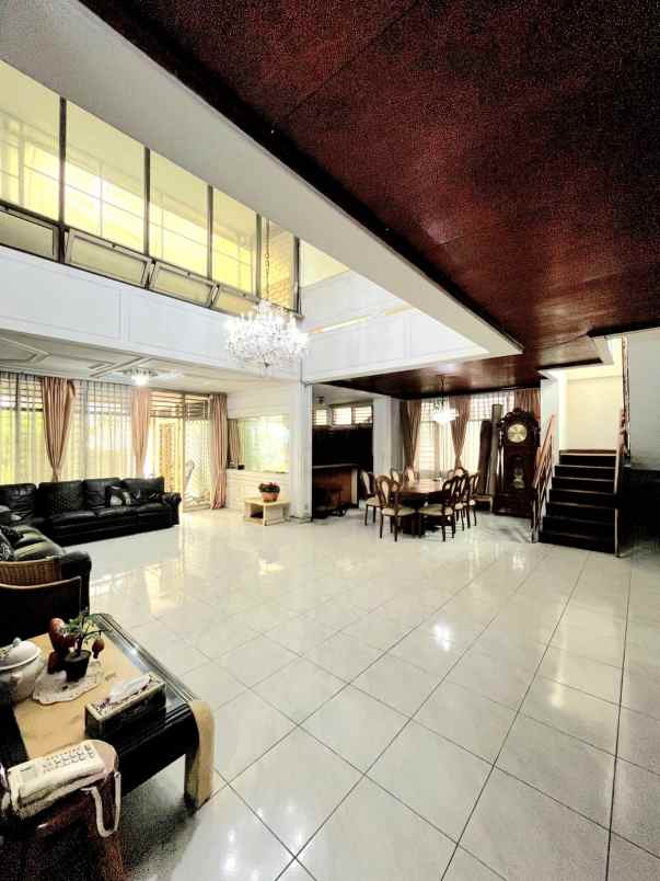 dijual rumah cempaka putih