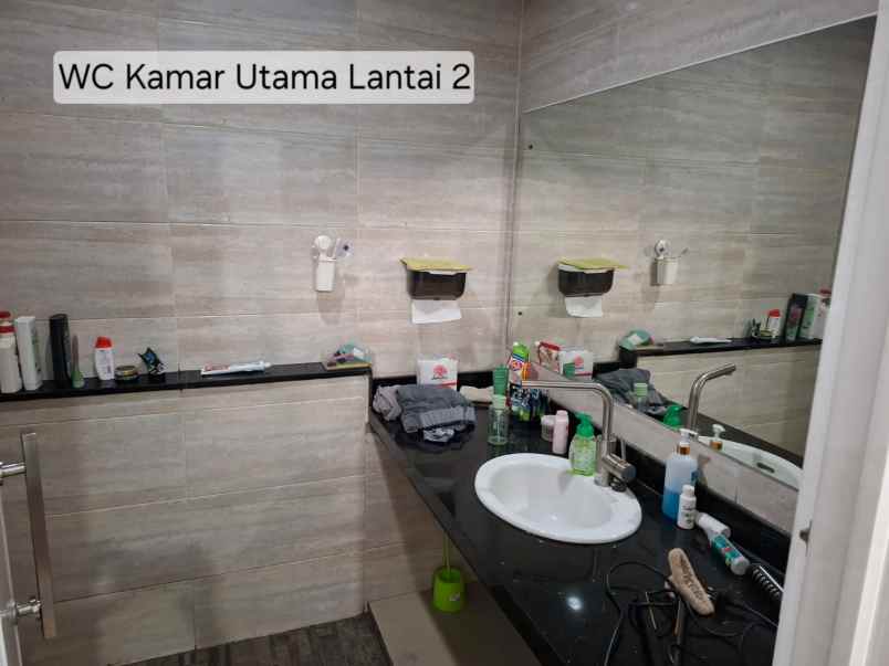 dijual rumah cengkareng indah