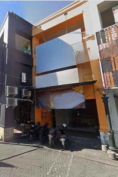 dijual rumah central park