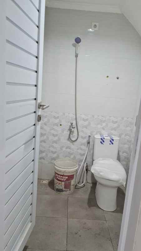 dijual rumah cibaligo cihanjuang