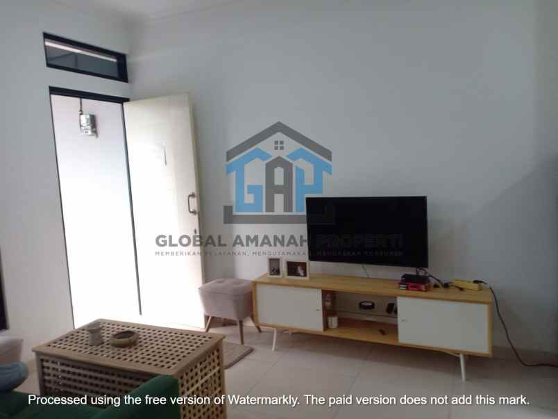 dijual rumah cihanjuang