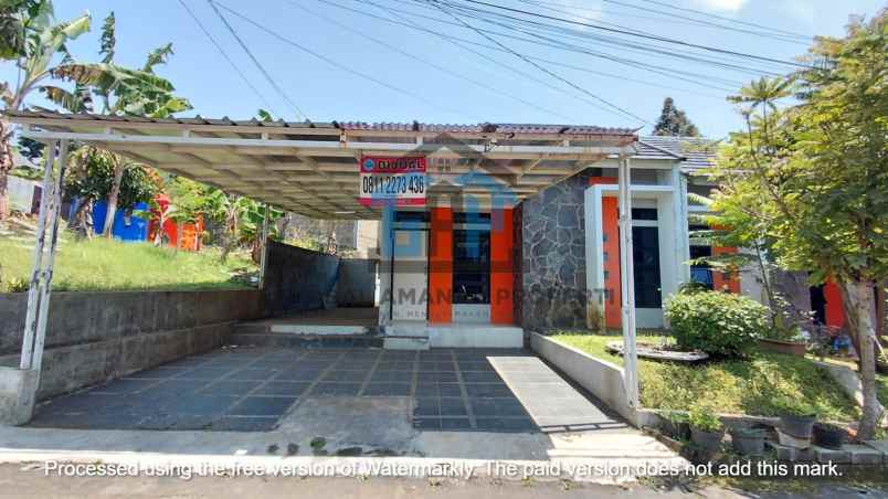 dijual rumah cihanjuang