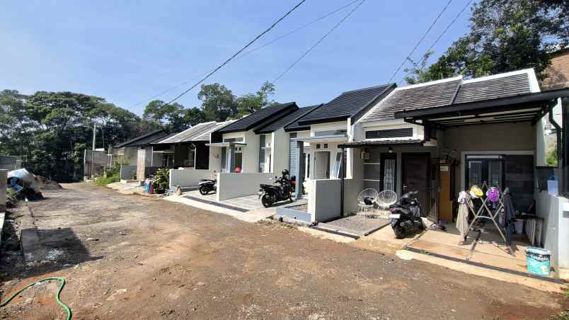 dijual rumah cileunyi