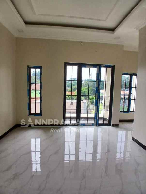 dijual rumah cilodong