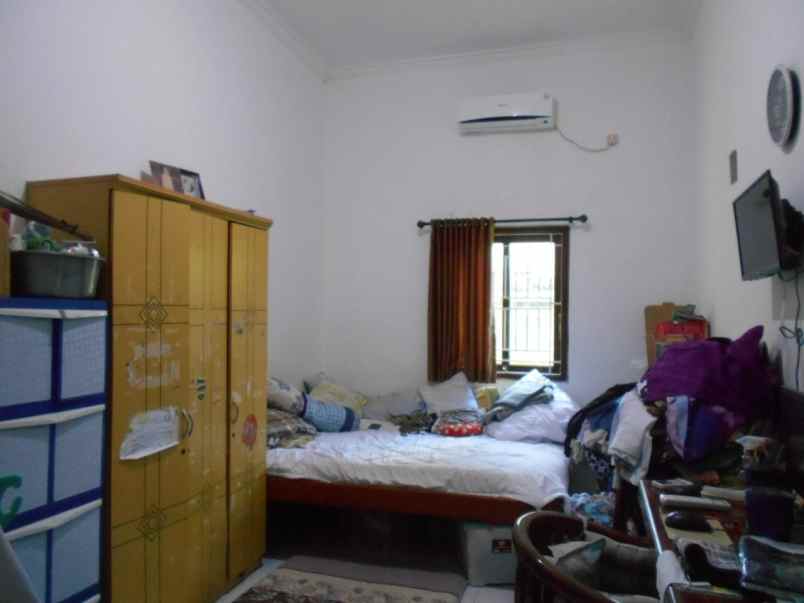 dijual rumah cilodong sukmajaya