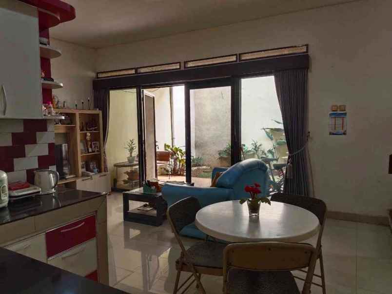 dijual rumah cimanggis depok