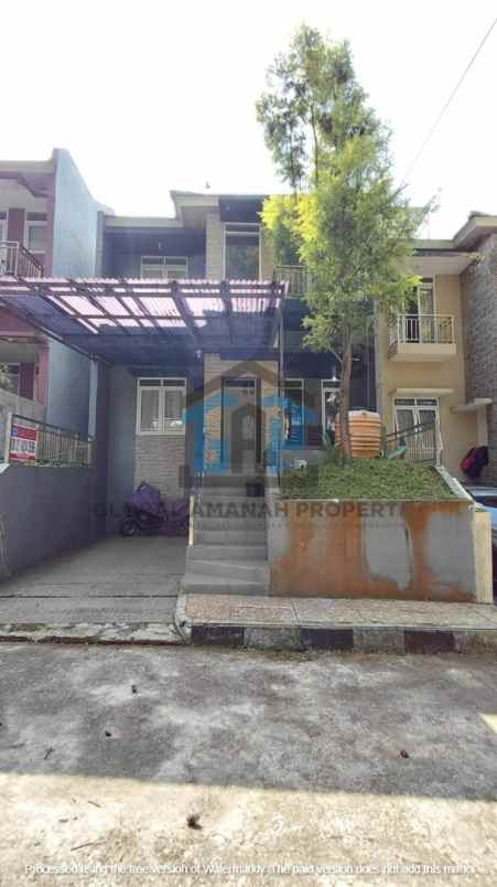 dijual rumah cipageran