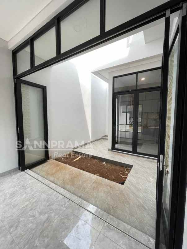 dijual rumah cipedak ciganjur jakarta