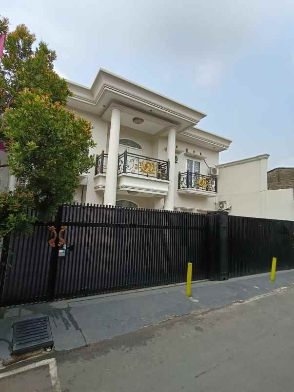 dijual rumah cipinang besar jaktim