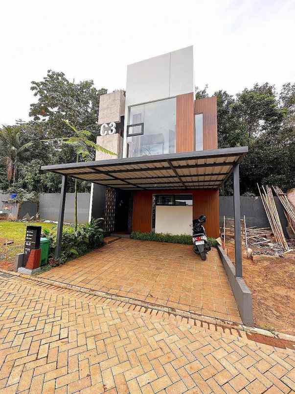 dijual rumah ciracas