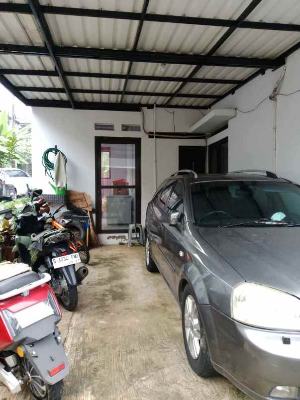 dijual rumah cirendeu pisangan ciputat