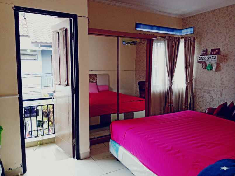 dijual rumah cirendeu pisangan ciputat