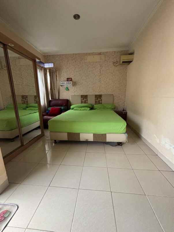 dijual rumah cirendeu pisangan ciputat