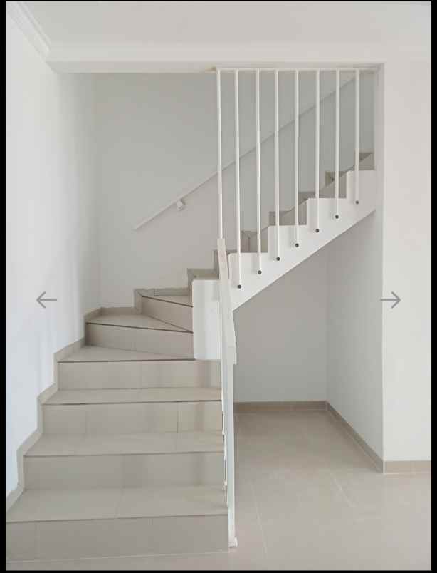 dijual rumah cisaranten