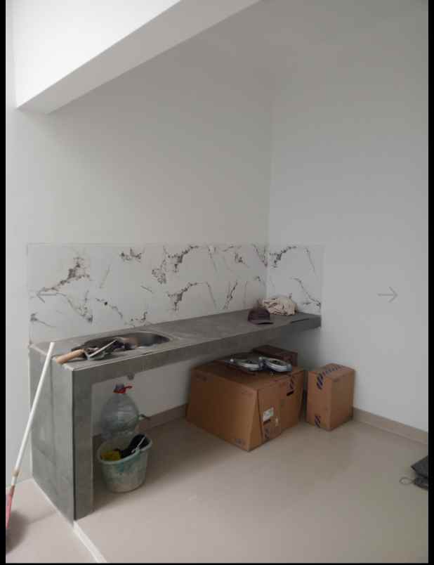 dijual rumah cisaranten