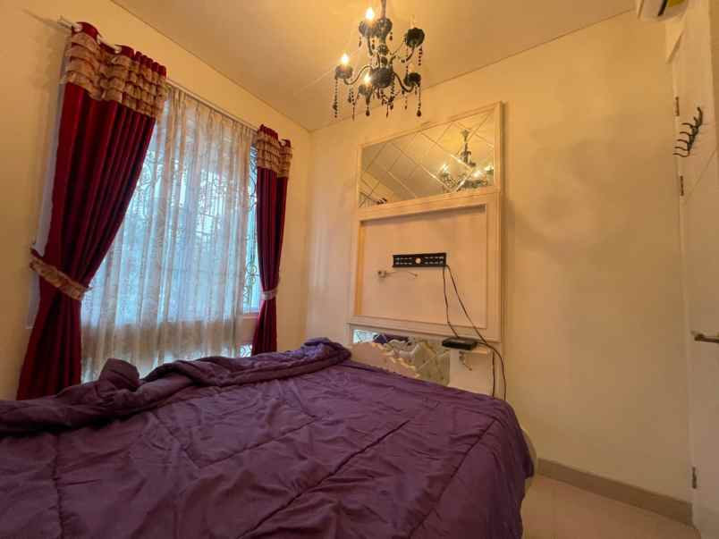 dijual rumah citragran cbd cibubur