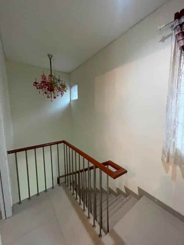 dijual rumah citragran cbd cibubur