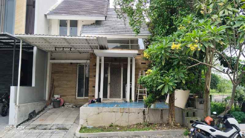 dijual rumah citraland golf avenue