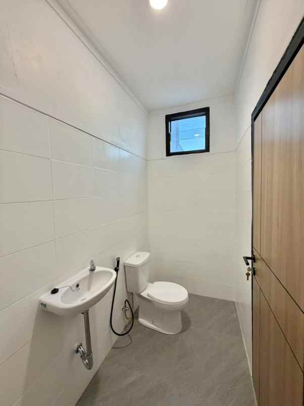 dijual rumah cluster cassiawood tambun