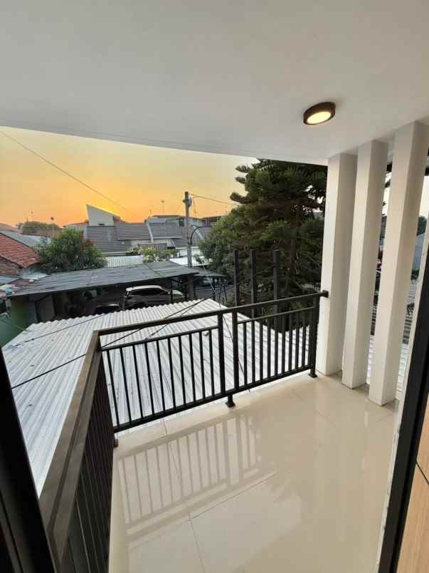 dijual rumah cluster cassiawood tambun