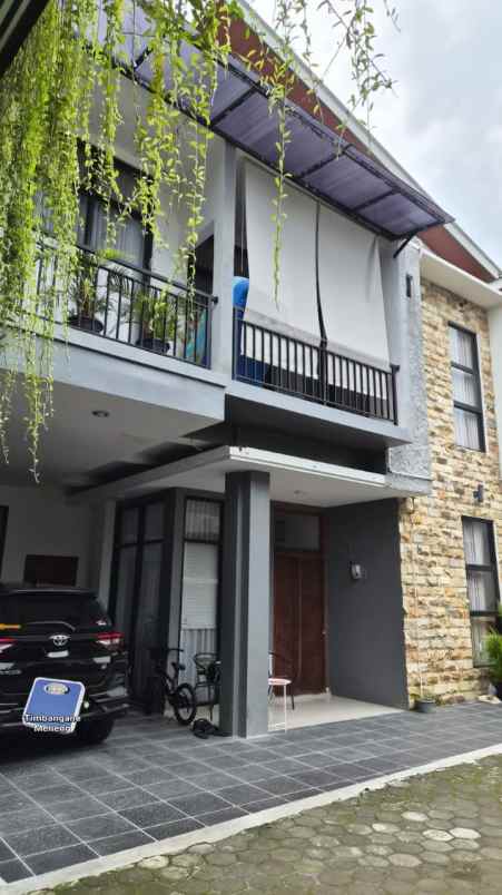 dijual rumah cluster di maguwoharjo depok sleman