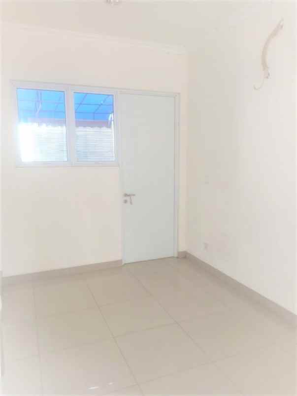 dijual rumah cluster la seine jgc