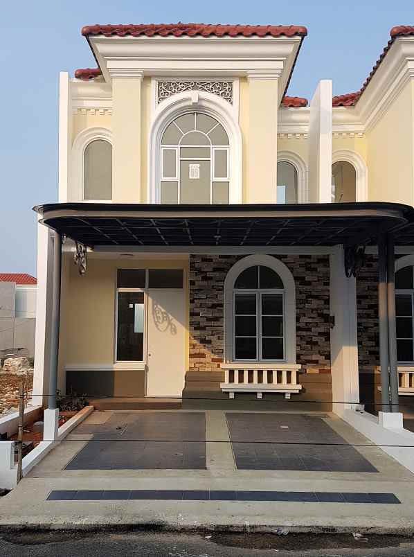 dijual rumah cluster la seine jgc