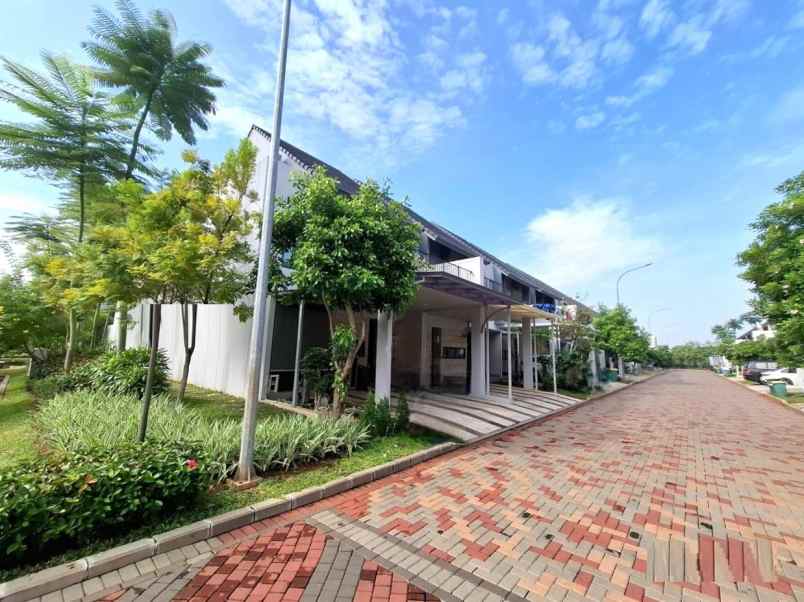 dijual rumah cluster wisteria