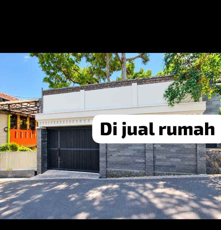 dijual rumah cocok untuk usaha kos kosan