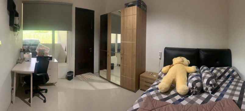 dijual rumah decasa residence