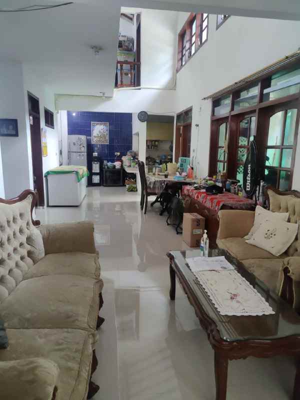 dijual rumah demak surabaya kota