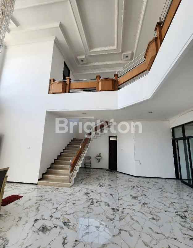 dijual rumah dharmahusada
