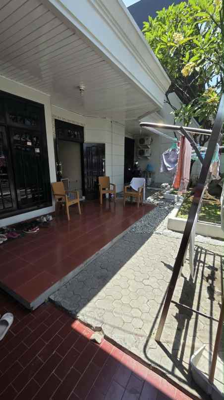 dijual rumah dharmahusada indah