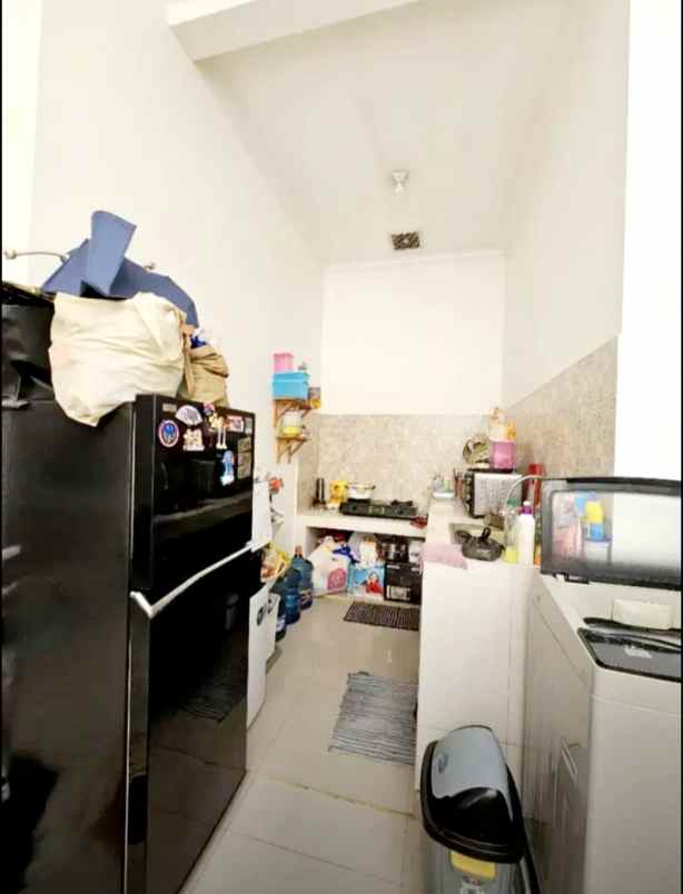 dijual rumah di daerah riung bandung lokasi strategis