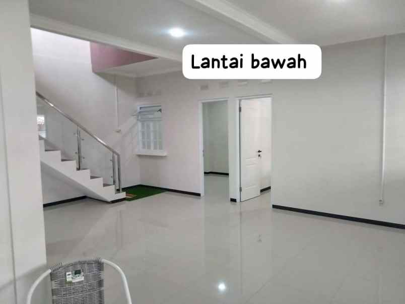 dijual rumah di tutwuri2 citereup