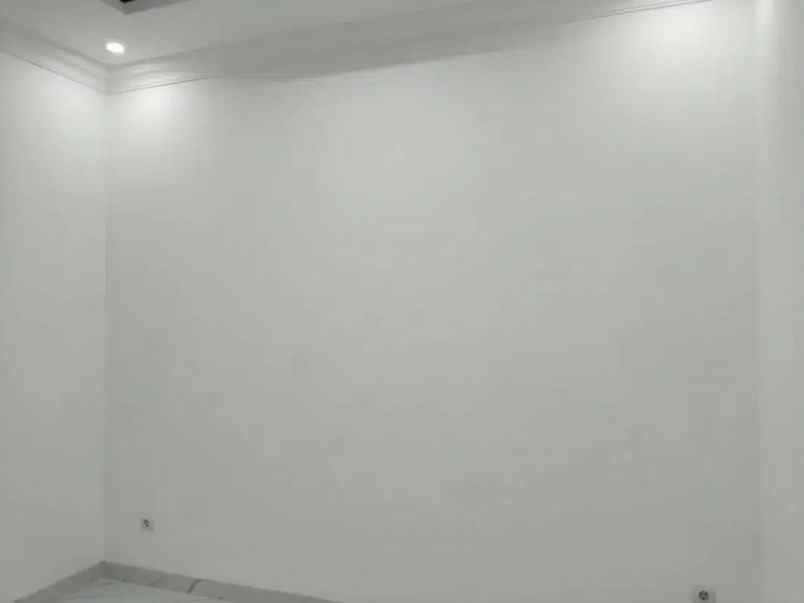 dijual rumah duren sawit