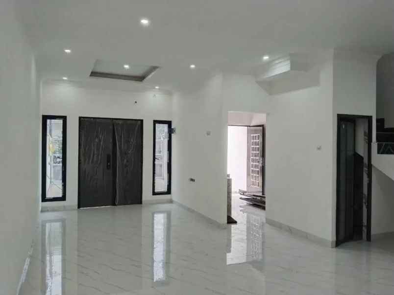 dijual rumah duren sawit