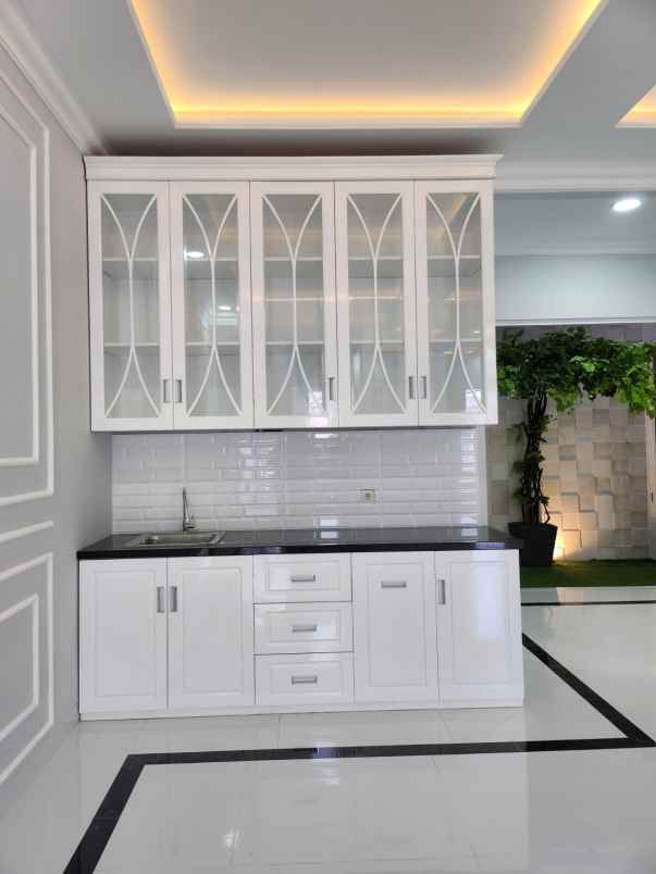 dijual rumah duren sawit