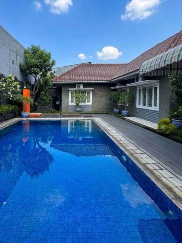 dijual rumah duren tiga pancoran