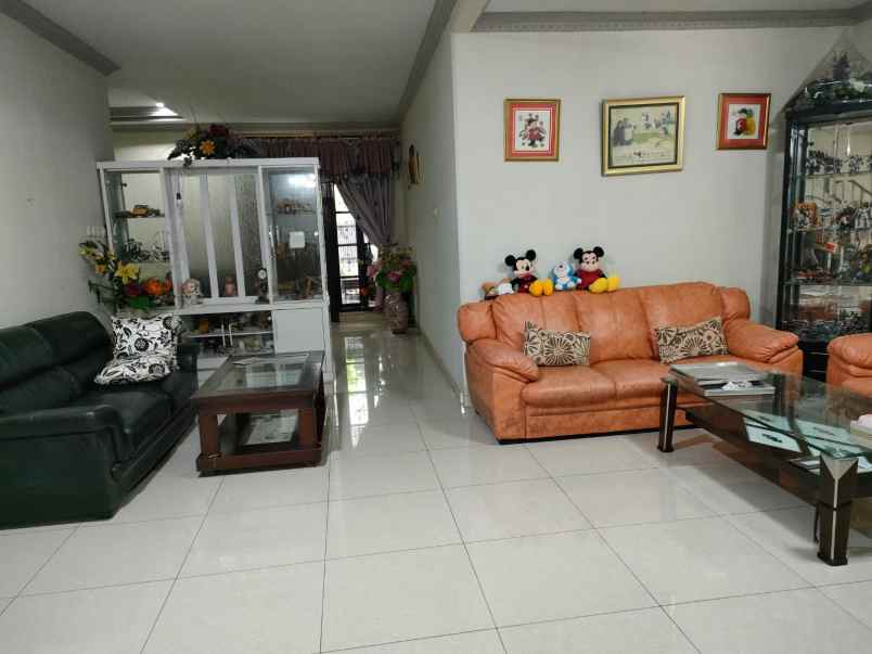 dijual rumah gading kirana kelapa gading