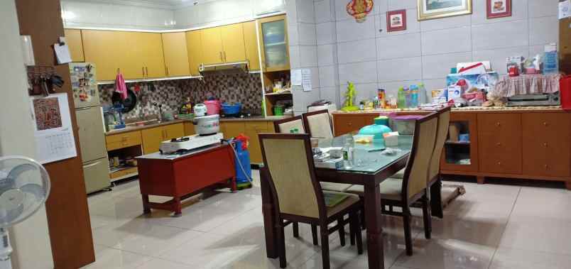 dijual rumah gading kirana kelapa gading