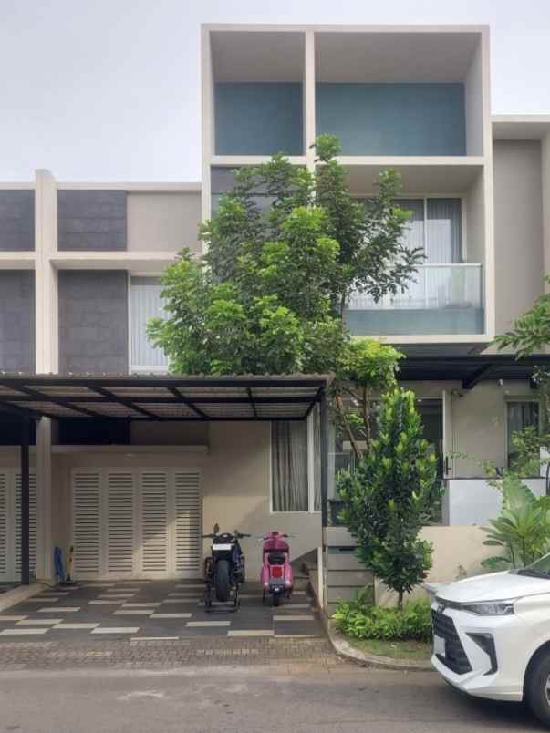 dijual rumah gading serpong cluster