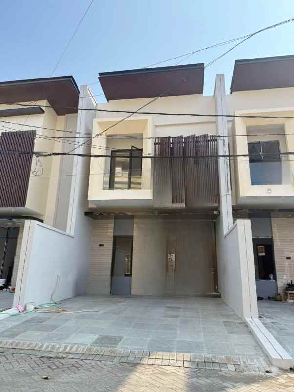 dijual rumah galaxy bumi permai