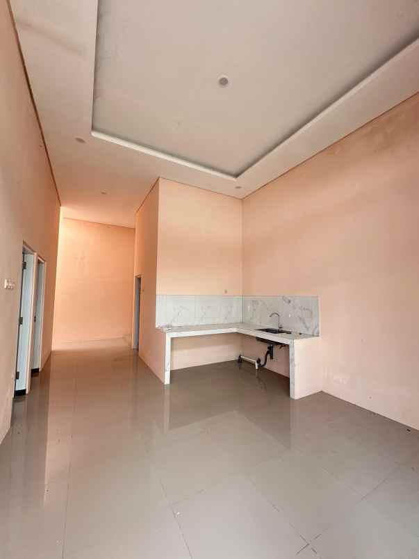 dijual rumah gang di tanjung