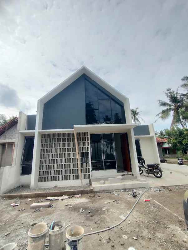 dijual rumah gilangharjo