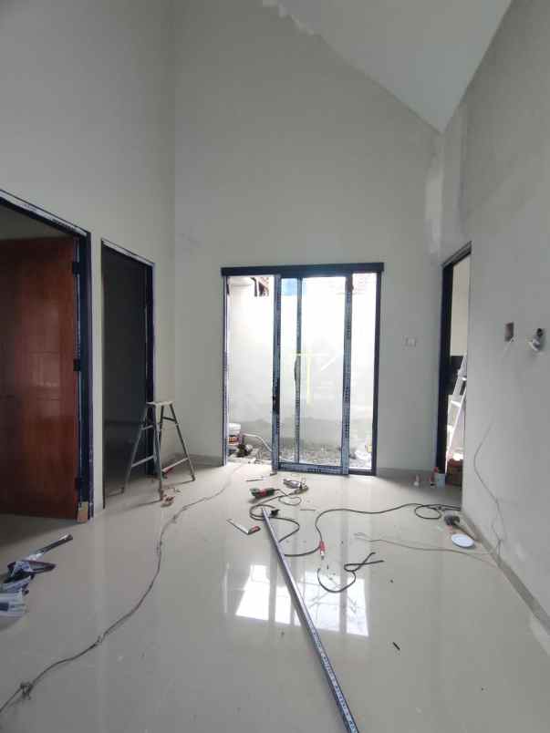 dijual rumah gilangharjo