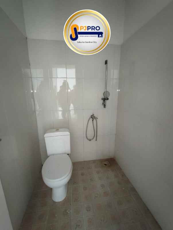 dijual rumah grand mahkota 1